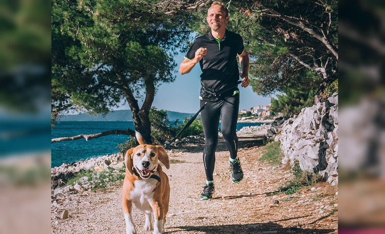 Ponte tus tenis y alista a tu perrito para que participen juntos en la carrera Color Run
