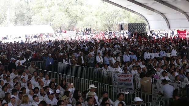 AMLO ofrece nuevo paradigma para rescatar a Pemex