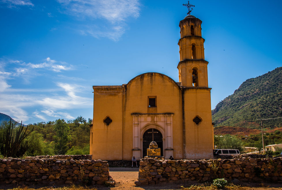 ¿No sabes a dónde escaparte en Semana Santa? Te damos 8 ideas