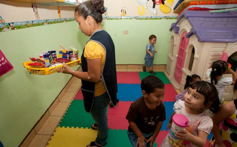 Senado crea subcomisión para estancias infantiles