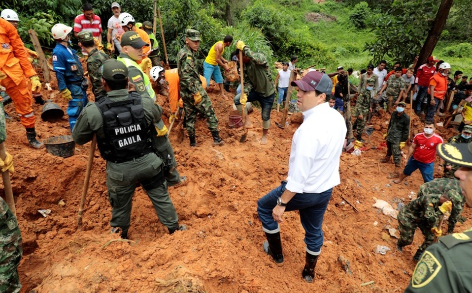 Deslave deja al menos 14 muertos en Colombia