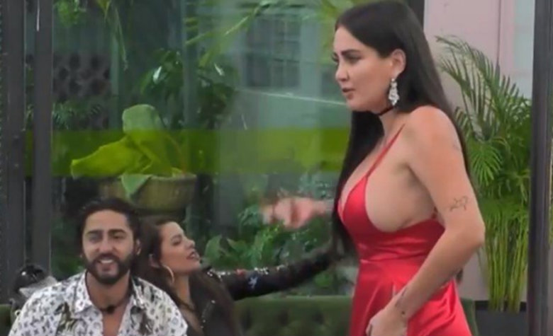 Celia Lora llega sin ropa interior a 'Acapulco Shore'