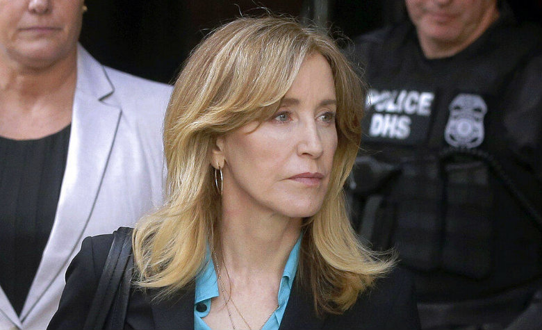 Se declara culpable de fraude actriz de 'Esposas Desesperadas'