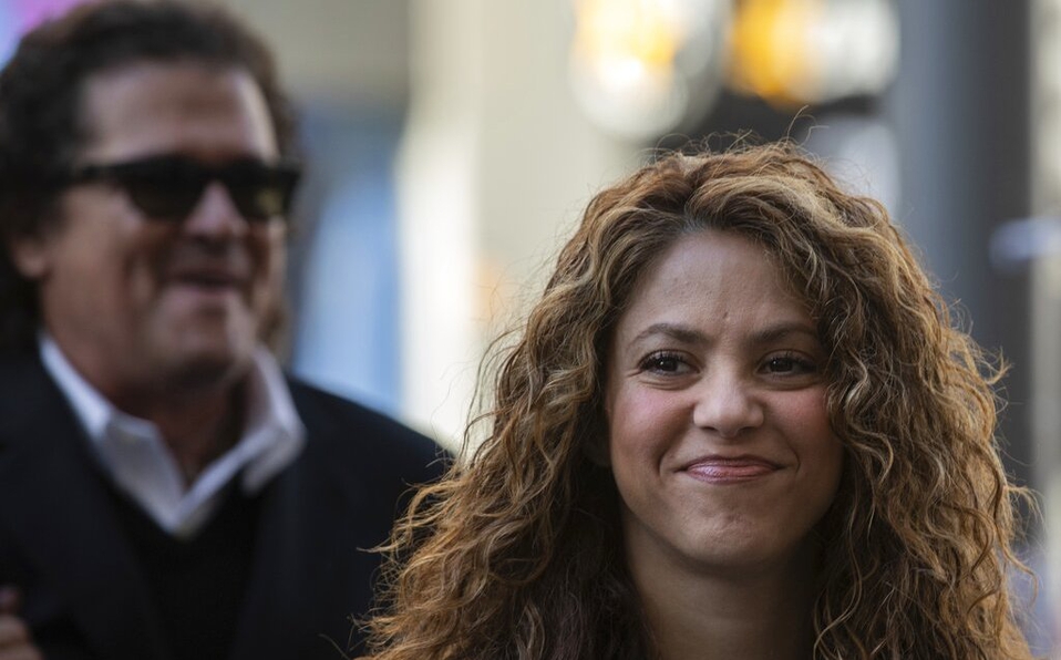 Son absueltos de plagio Shakira y Carlos Vives