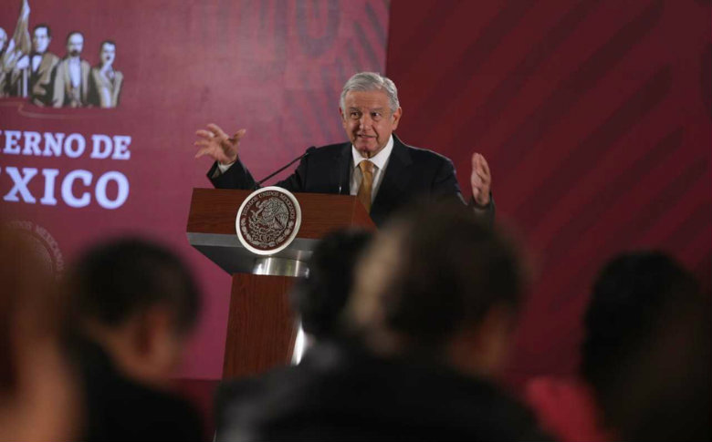 AMLO 'presume' alza en inversión extranjera; supera los 10 mil mdd
