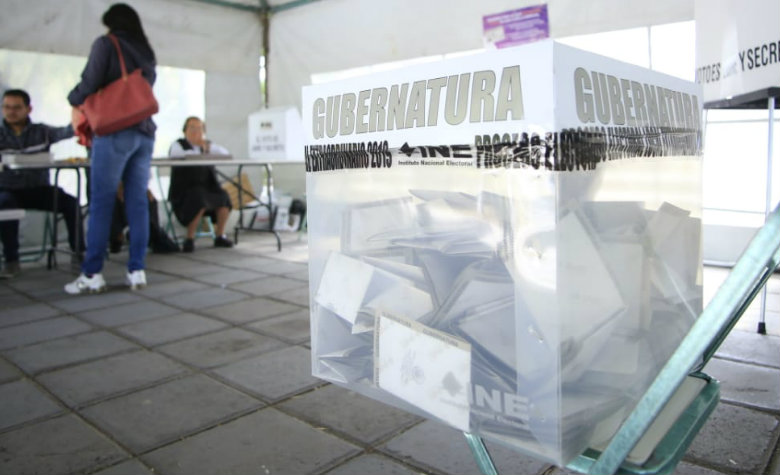 Reportan baja afluencia en elección de Puebla