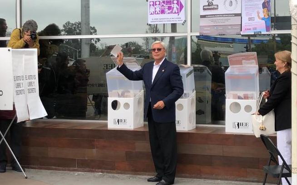Jaime Bonilla se declara ganador en Baja California