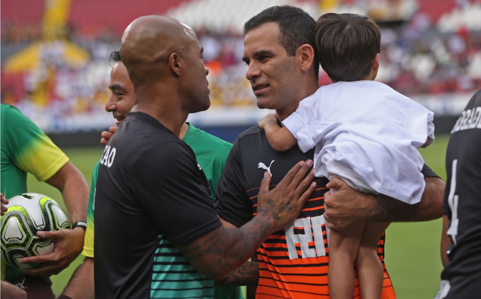 Rafa Márquez se despide feliz de su gente
