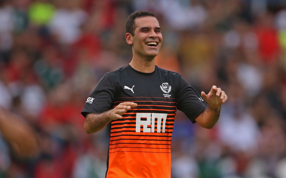 Rafa Márquez se despide feliz de su gente