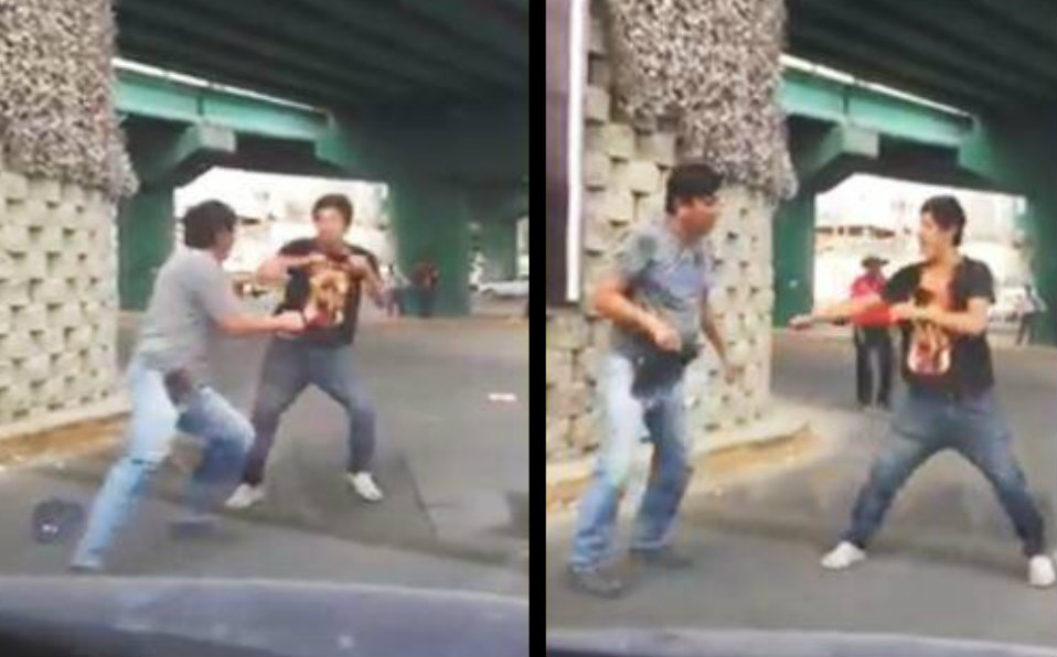 Conductor se niega a que limpien su coche y se agarra a golpes con el limpiaparabrisas [VIDEO]