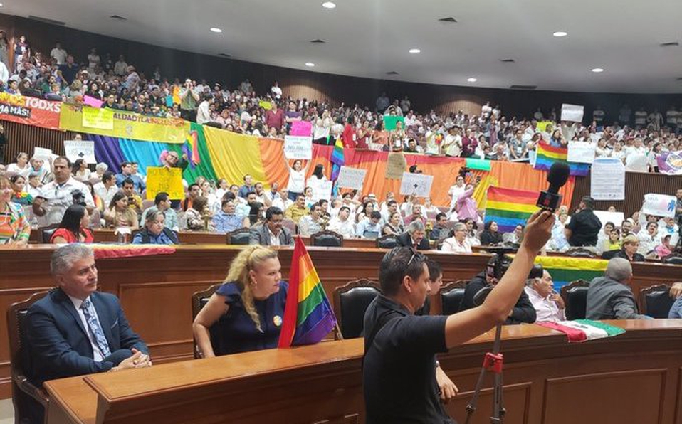 Congreso de Sinaloa rechaza matrimonio igualitario