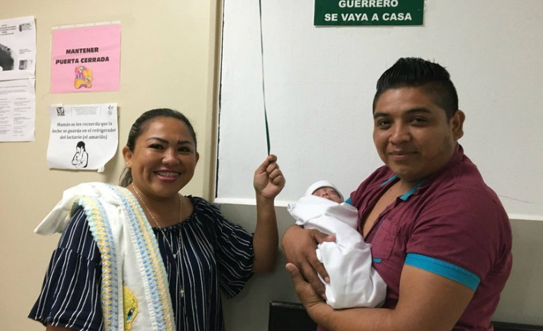 Hacen cesárea a mujer en coma para salvar a su bebé