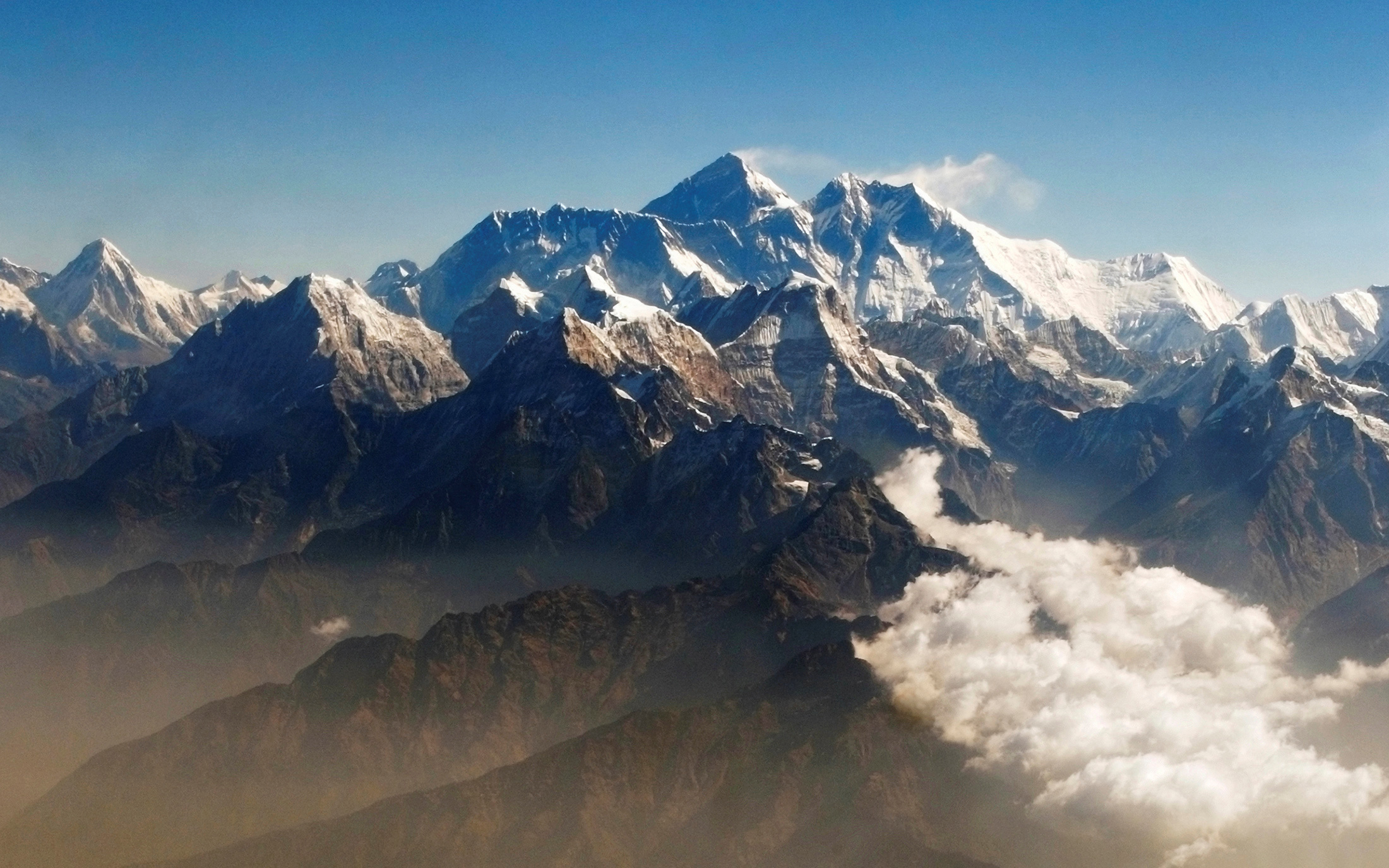 Imágenes satelitales muestran que glaciares del Himalaya se están derritiendo mucho más rápido