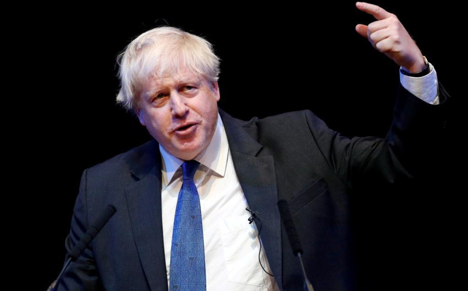 Johnson aventaja en elecciones para primer ministro de Reino Unido