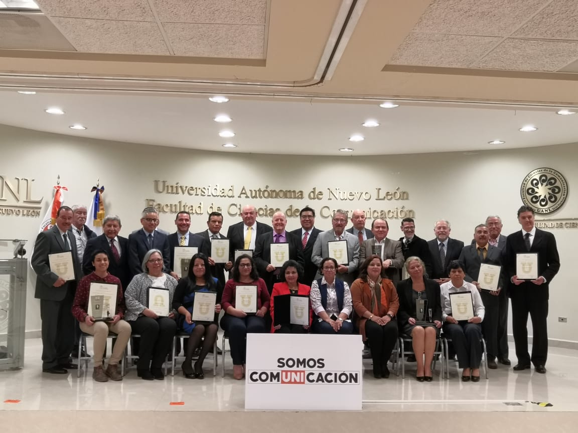 Entregan el premio estatal de periodismo a cinco profesionales por su gran labor