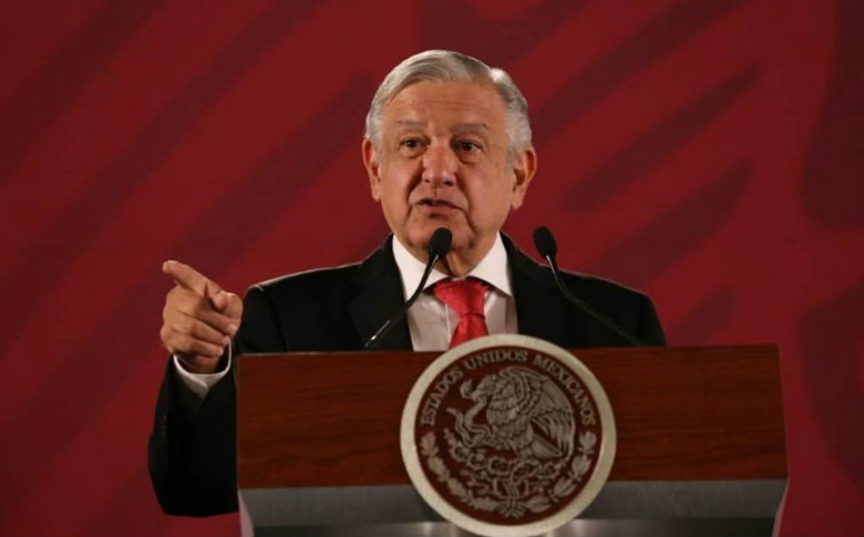 AMLO rechaza que se haya caído producción de Pemex