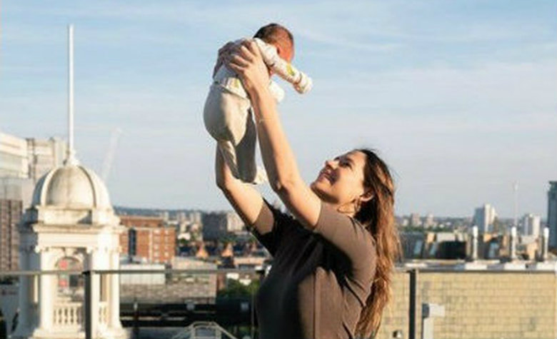 Sarah Kohan convierte a su bebé en un meme