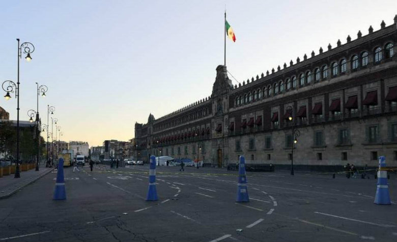 Cierran inmediaciones del Zócalo por 'bailongo' de AMLO