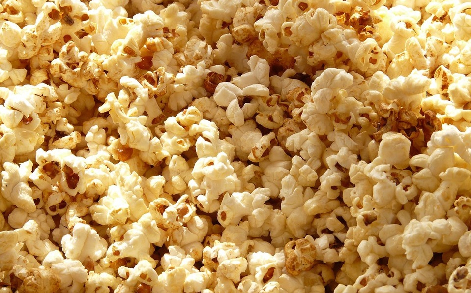 Palomitas de maíz ayudan a combatir envejecimiento, lo dice un estudio