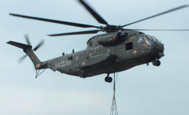Helicóptero militar se estrella en Alemania y deja un muerto
