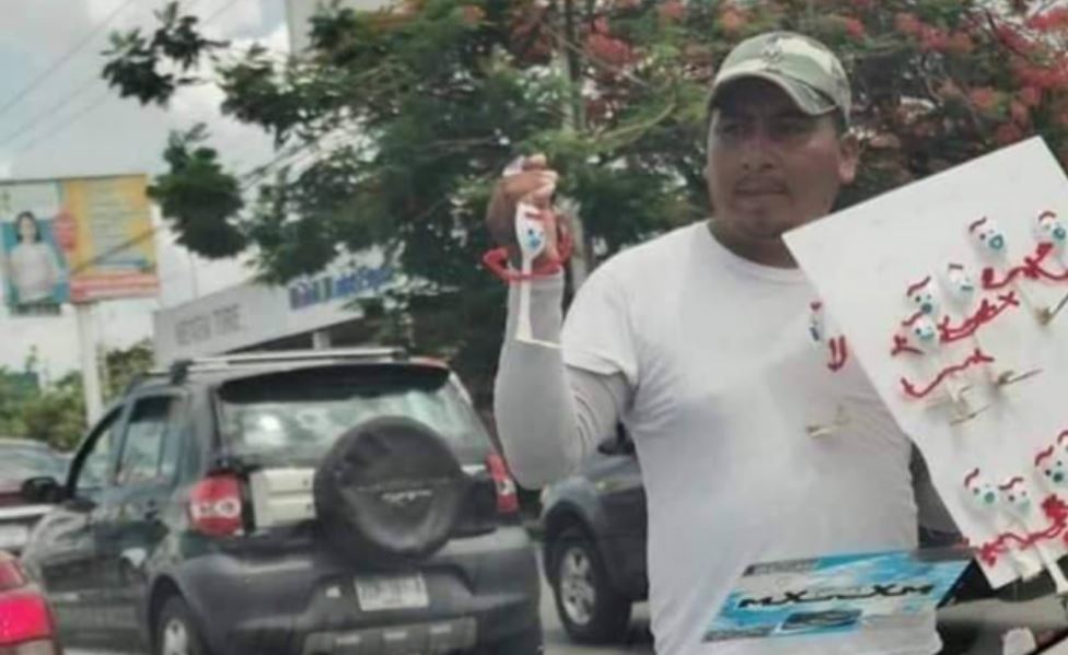 Mexicano vende 'Forkys' de 'Toy Story' hechos por él mismo a $25 pesos [FOTO]
