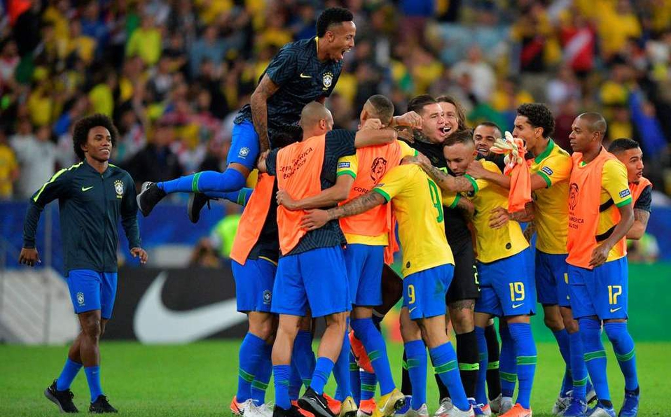 Brasil levanta su novena Copa América tras vencer a Perú