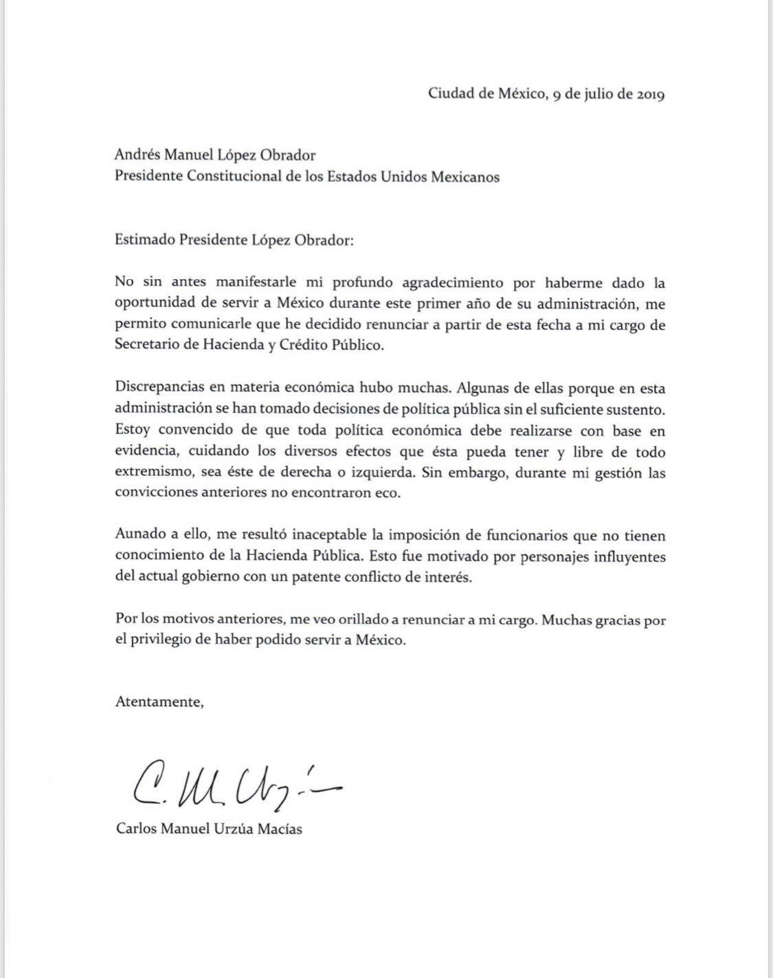 Carlos Urzúa renuncia a la Secretaría de Hacienda