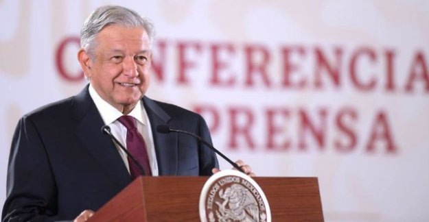 AMLO anuncia subasta de joyas