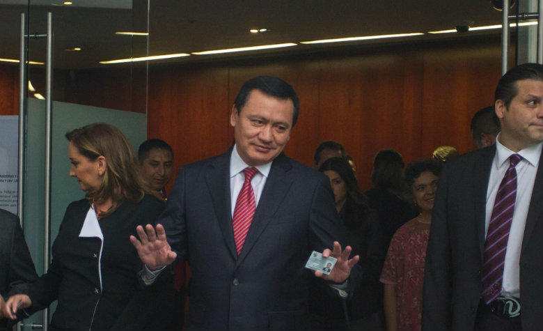 Osorio Chong anuncia posible impugnación por ampliación de mandato en BC