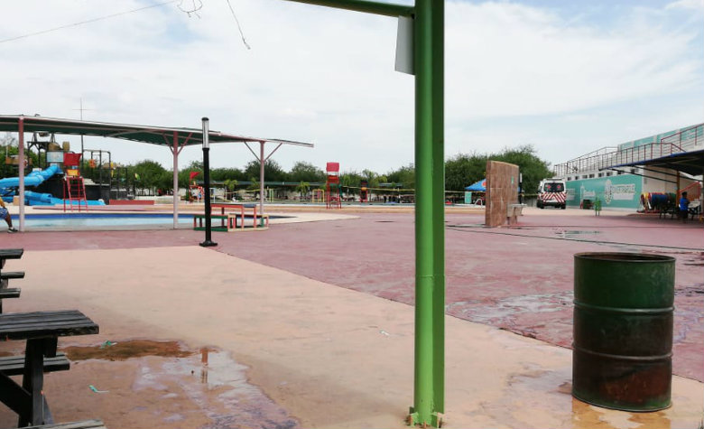 Niña de 3 años se ahoga en alberca de 'Divertiparque'