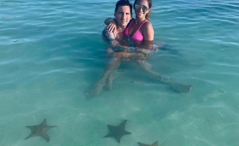 Messi continúa en sus vacaciones pero ahora sin barba [FOTOS]