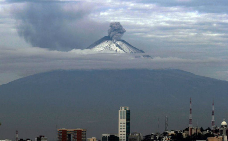 Alertan por posible caída de ceniza en 7 alcaldías de CDMX