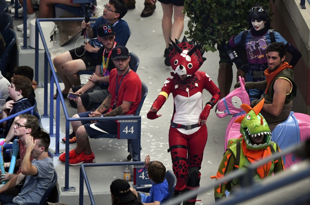 Adolescente gana 3 mdd tras triunfar en Mundial de Fortnite