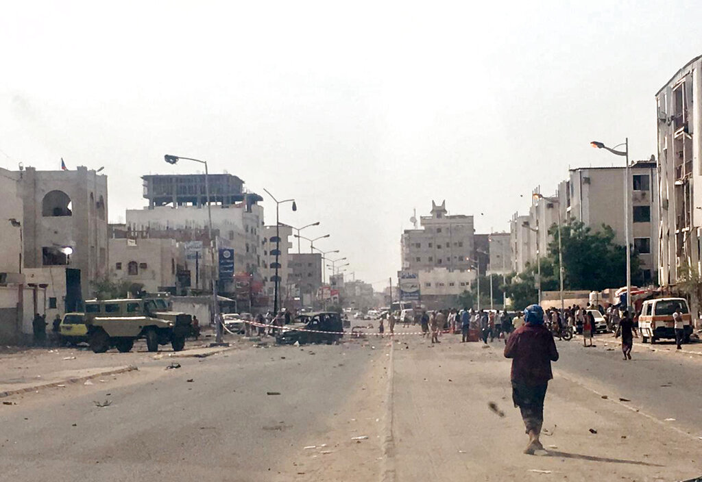 Dejan 51 muertos ataques en Yemen