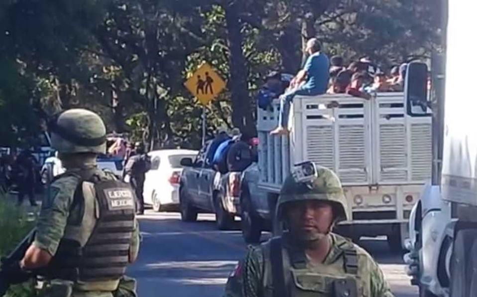 Trasladan a 112 desplazados de zona que controlaba 'El Carrete'