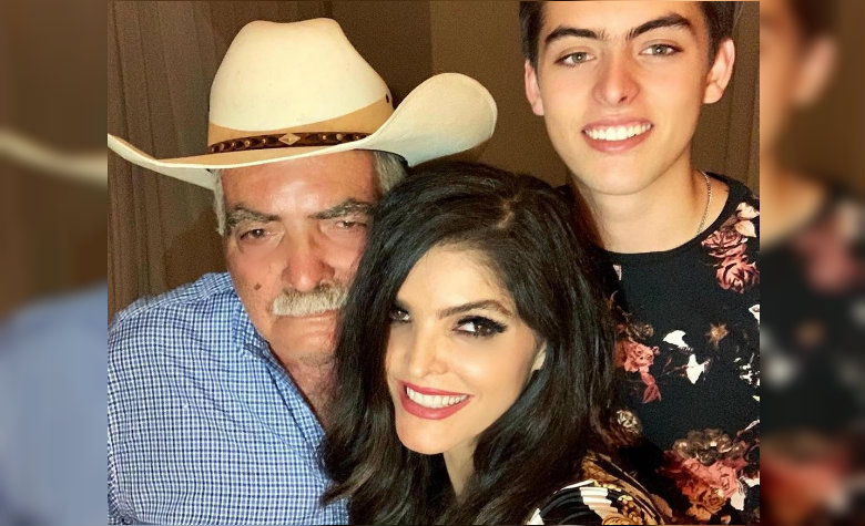 Se reencuentra Ana Bárbara con su papá