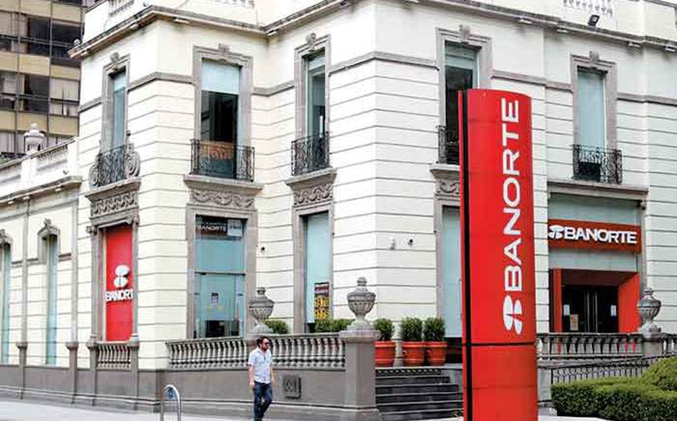 Servicios de Banorte se restablecen tras fallas