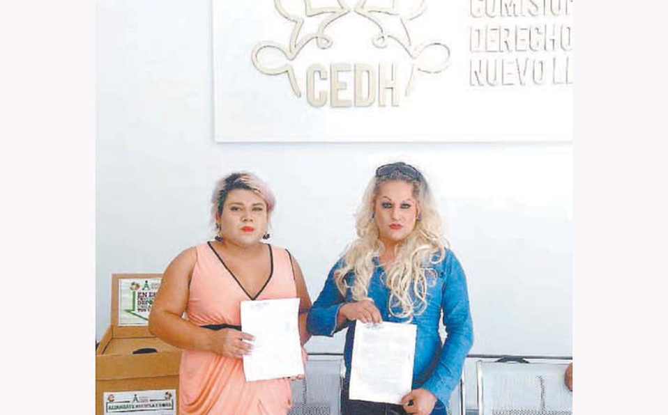 Activistas transgénero presentan queja contra la UANL