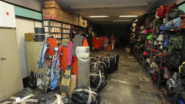 Cenizas, prótesis y celulares, algunos de los objetos extraviados en el Metro