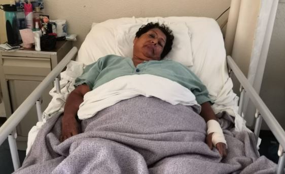Por retraso de prótesis, lagunera de la tercera edad se ve forzada a seguir internada