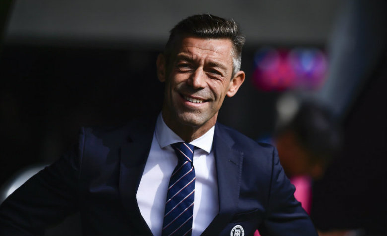 Pedro Caixinha deja de ser técnico del Cruz Azul