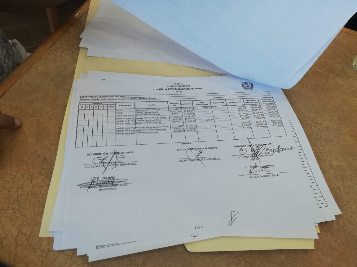 Empleados del municipio de Tlahualilo denuncian que nuevo alcalde no los reconoce