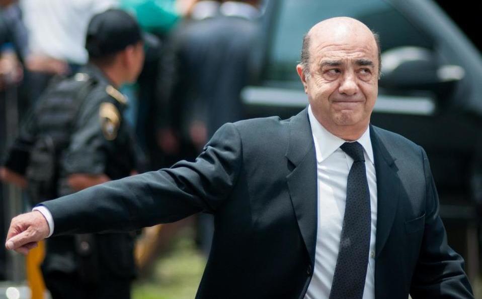 No tengo duda que normalistas fueron incinerados en Cocula: Murillo Karam