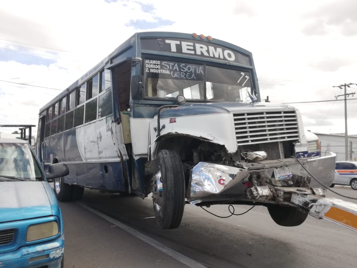 Ruta “Termo” protagoniza fuerte accidente en Gómez Palacio