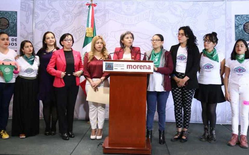 Morena buscará despenalizar el aborto en todo el país