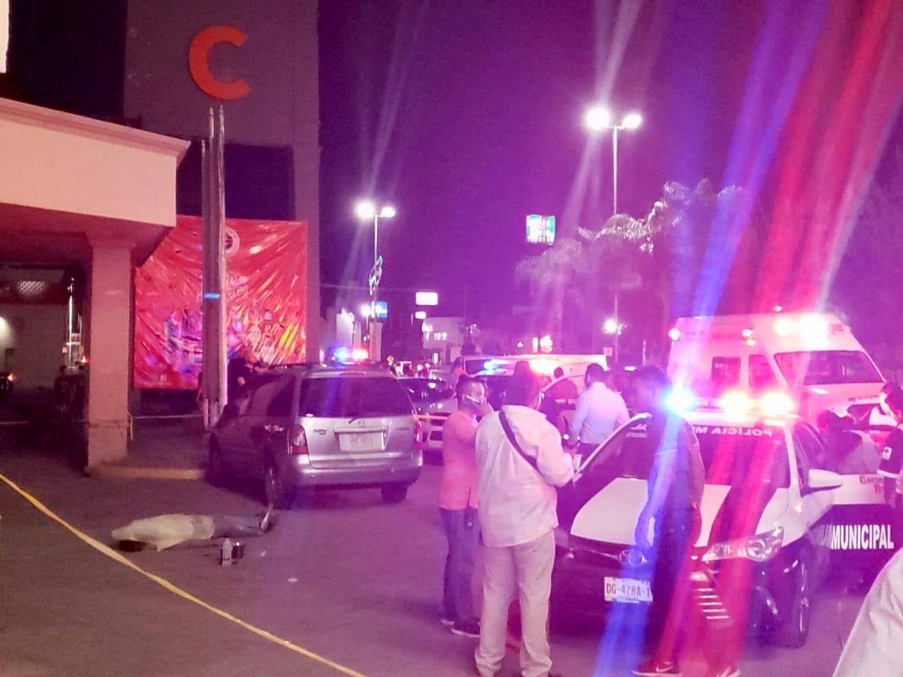 Tras fuerte riña, presunto aficionado de Tigres es asesinado en reconocido bar de Gómez Palacio

&nbsp;