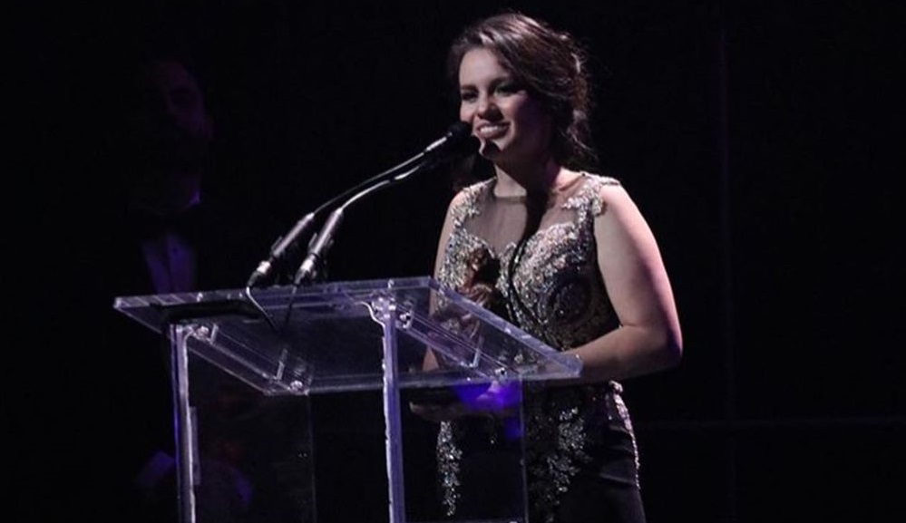 Reaparece Sarita Sosa en homenaje póstumo a José José
