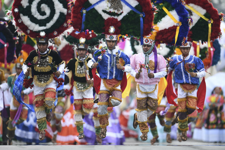 La Guelaguetza brilla en el Gran Premio de México