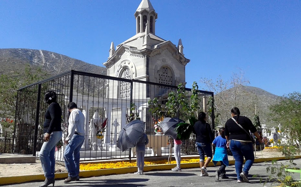 Permitirán bebidas alcohólicas en panteón municipal de Lerdo
