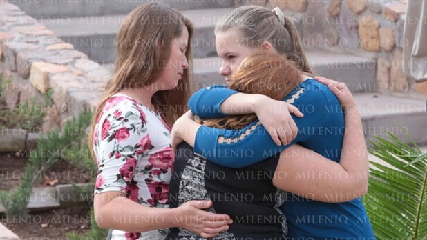FOTOS: Familiares despiden a víctimas del ataque a la familia LeBarón